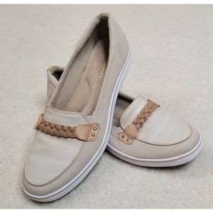 Grasshoppers Ortholite Khaki Loafer 9M